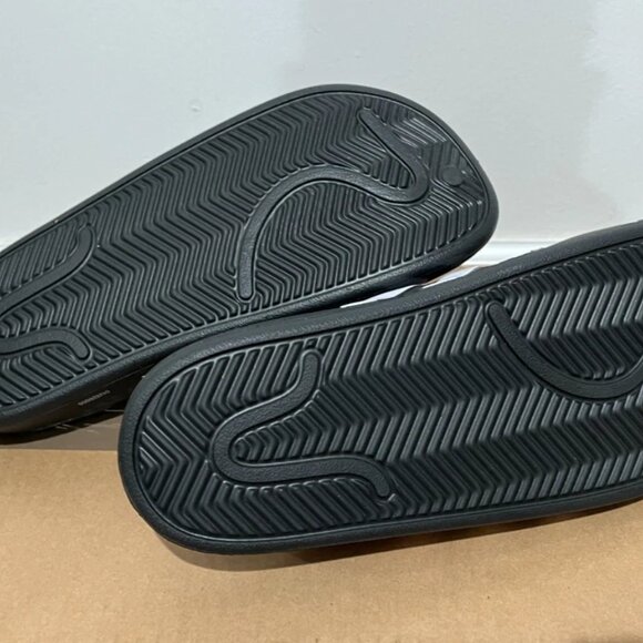 Adilette Clogs - Picture 5 of 6